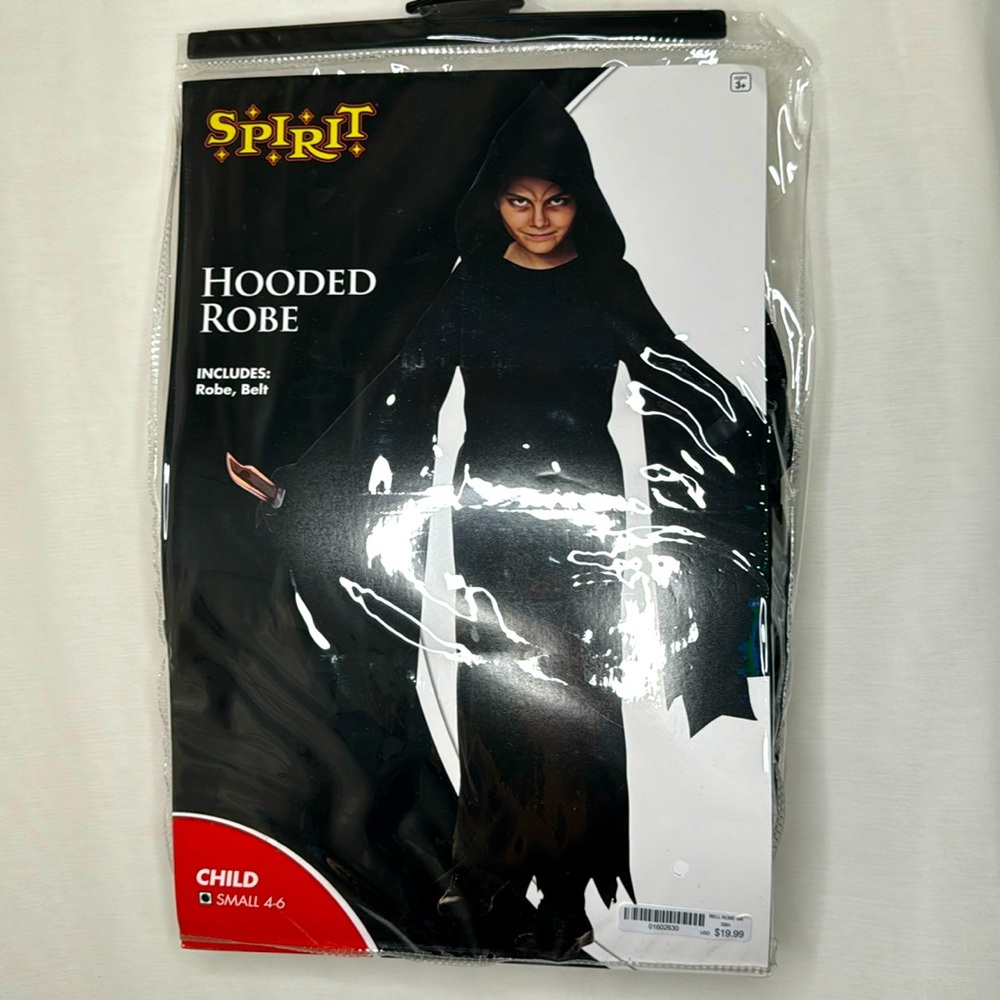 Halloween Hooded Robe - Picture 2 of 11
